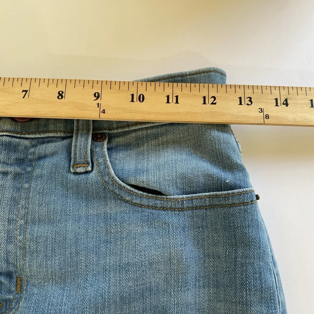 J. Crew Women's Denim Pencil Skirt  Raw Hem  Size 24P Knee Length Stretch Pocket